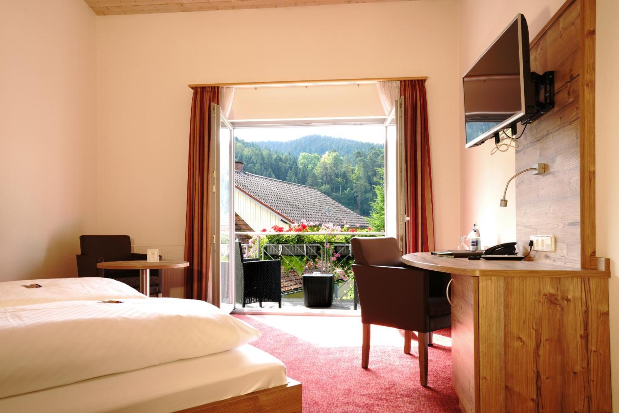 Hotel Waldblick Schenkenzell Exterior foto